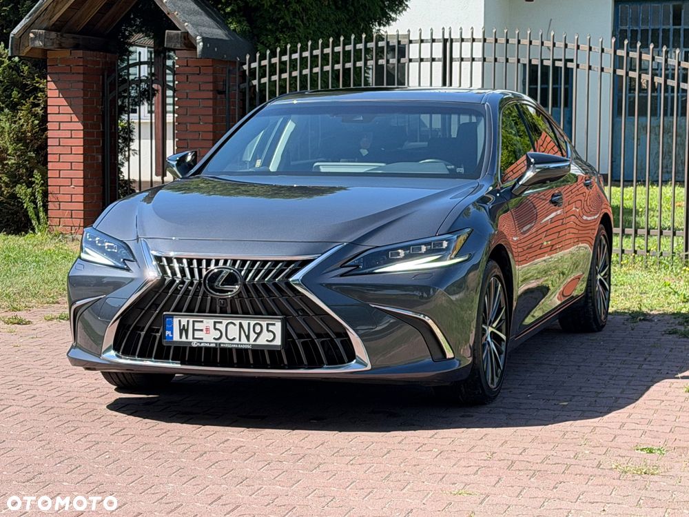 Lexus ES 300h Prestige - 2