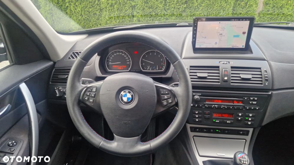 BMW X3 xDrive20i Edition Exclusive - 16