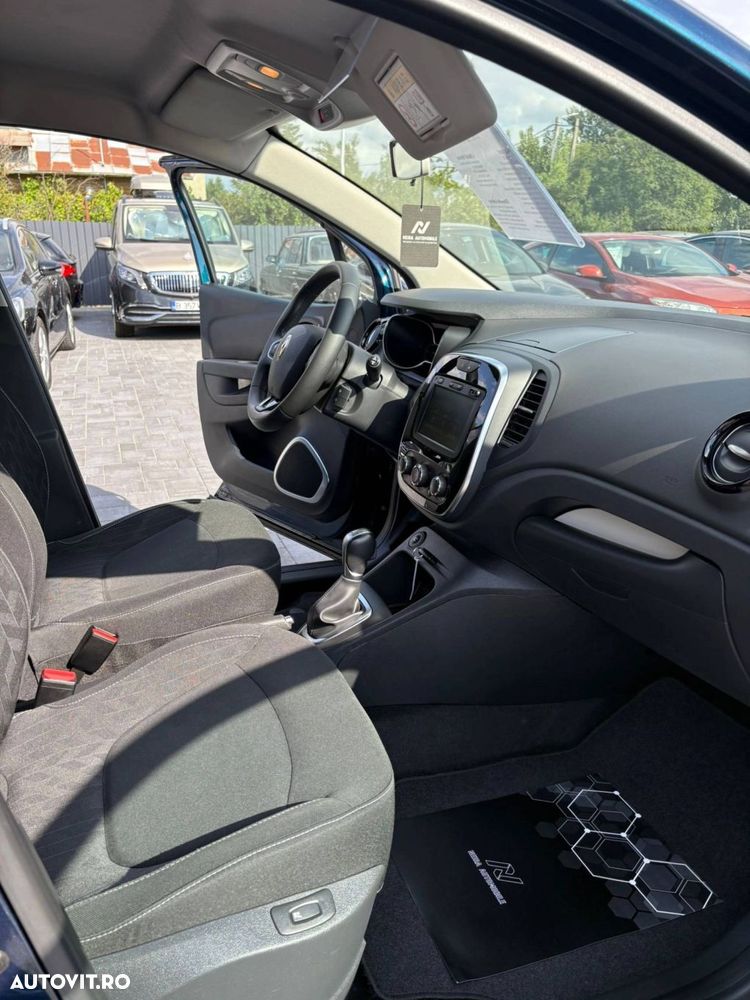 Renault Captur - 14