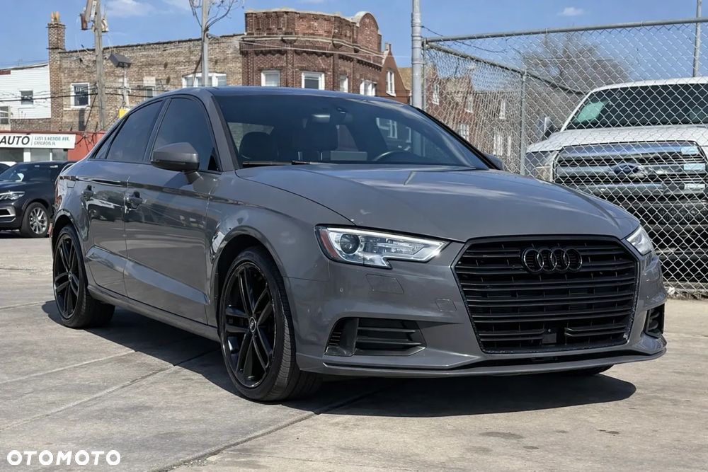 Audi A3 Limousine 40 TFSI quattro S tronic sport - 2