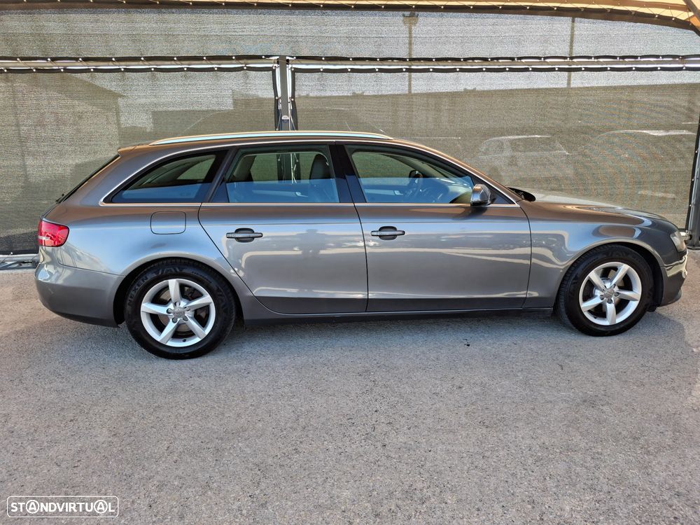 Audi A4 Avant 2.0 TDI Business Line - 11