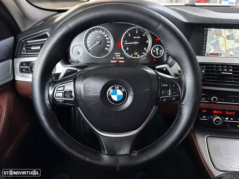 BMW 520 d Pack M Auto - 31