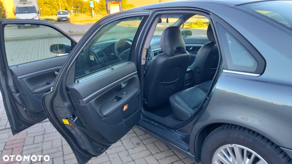 Volvo S80 2.4D Momentum - 9