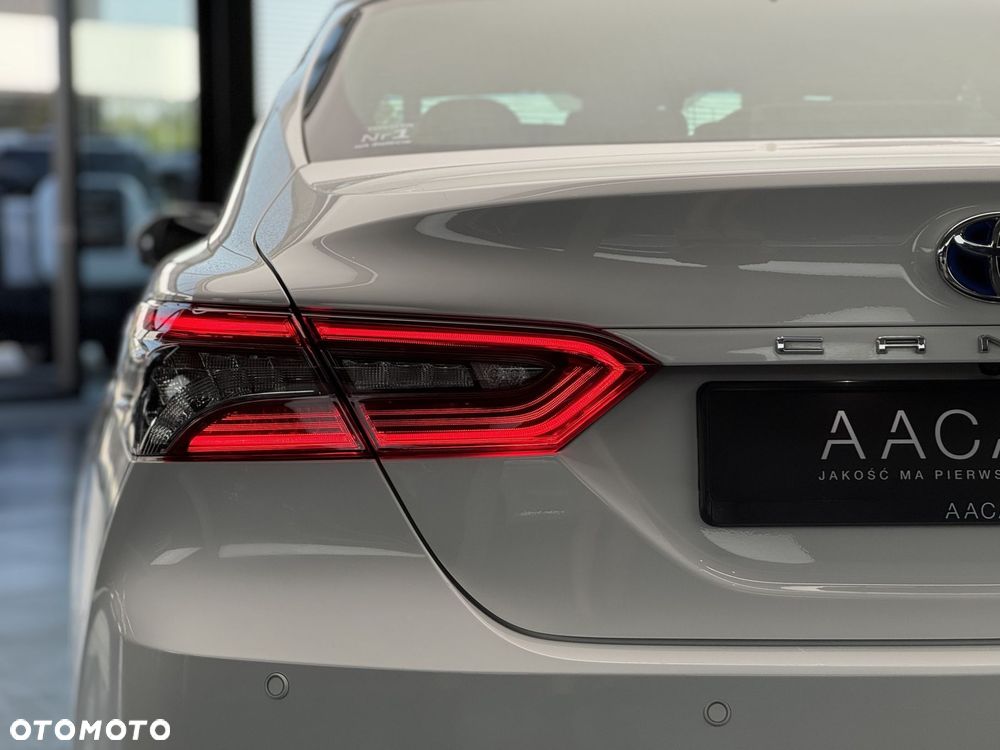 Toyota Camry 2.5 Hybrid Executive CVT - 39