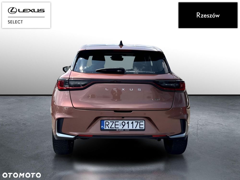 Lexus LBX 1.5 Hybrid Elegant - 4