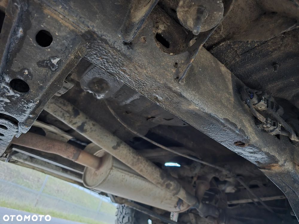 Toyota Land Cruiser VZJ95 3.4 Special - 8