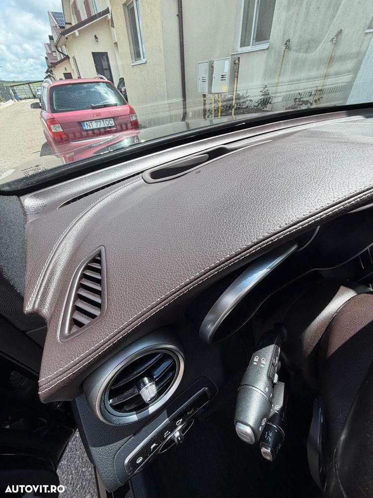 Mercedes-Benz GLC - 9