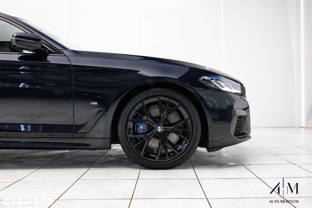 BMW Seria 5 540i xDrive - 8