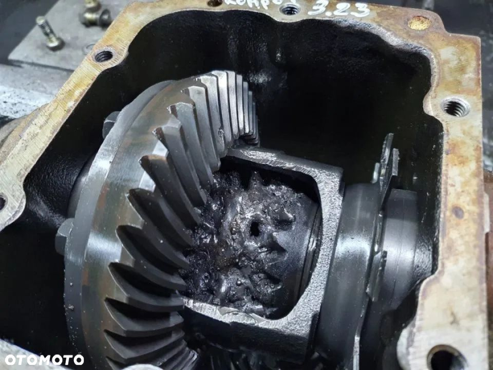 BMW E36 COMPACT DYFER SZPERA 100 procent 3.23 mała głowa - 2