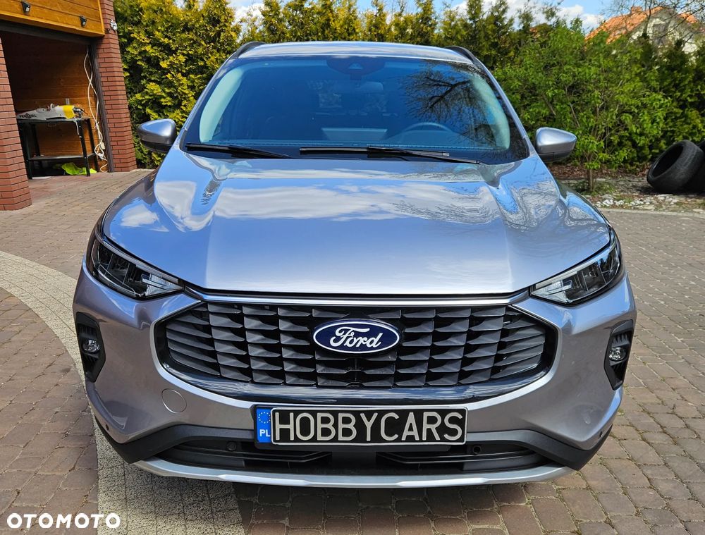 Ford Kuga - 2