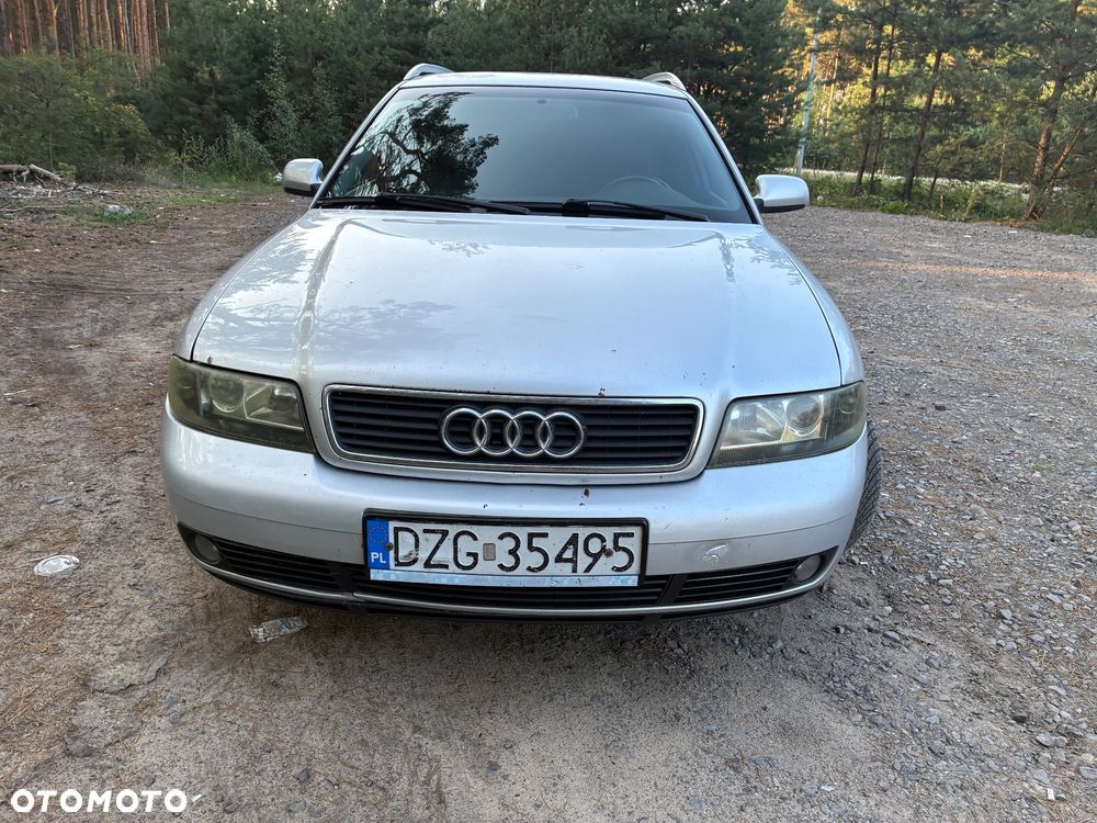 Audi A4 Avant - 4
