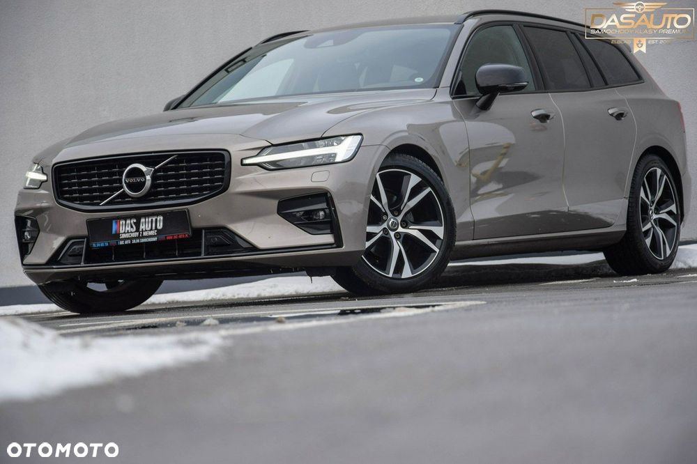 Volvo V60 B4 D R-Design - 3