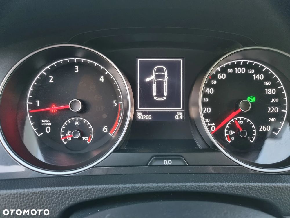 Volkswagen Golf 2.0 TDI SCR DSG R-Line - 15