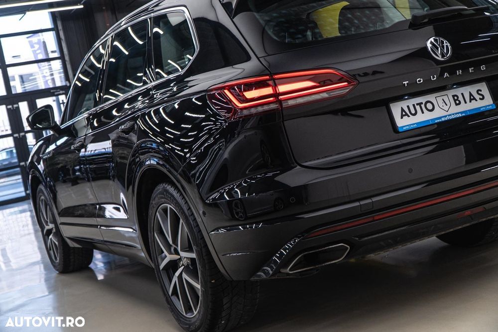 Volkswagen Touareg 3.0 V6 TSI OPF 4Motion Aut. R-Line - 32
