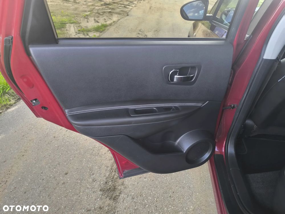 Nissan Qashqai 2.0 Tekna CVT - 10