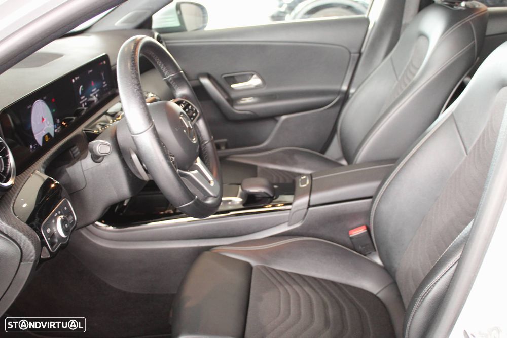 Mercedes-Benz A 250 e Style Plus - 11
