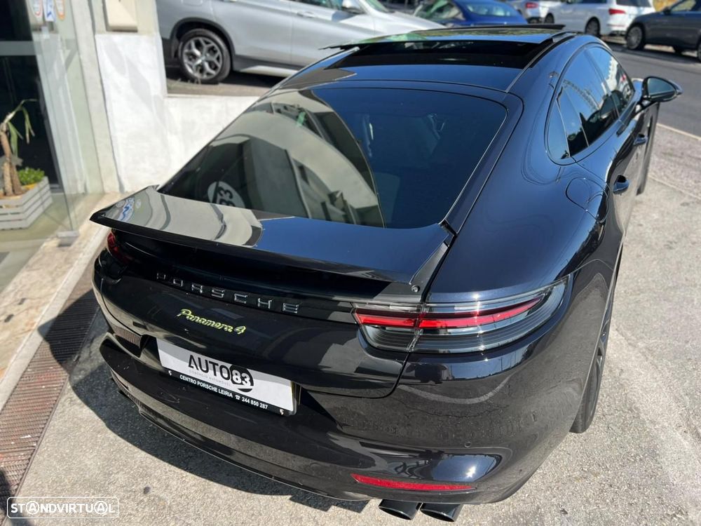 Porsche Panamera 4 E-Hybrid - 3