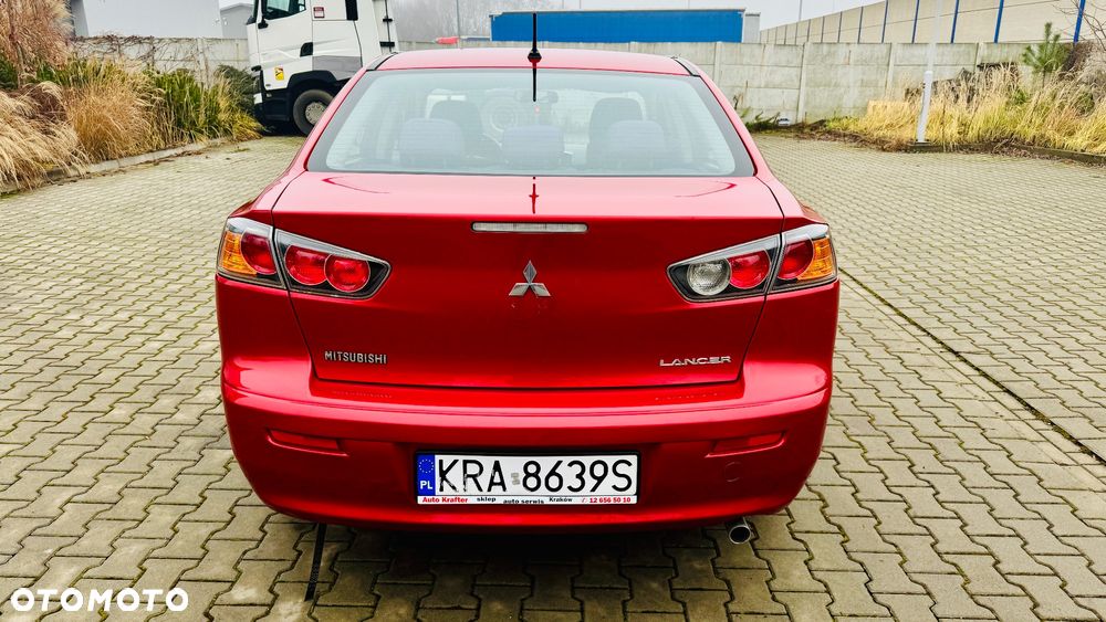 Mitsubishi Lancer - 7