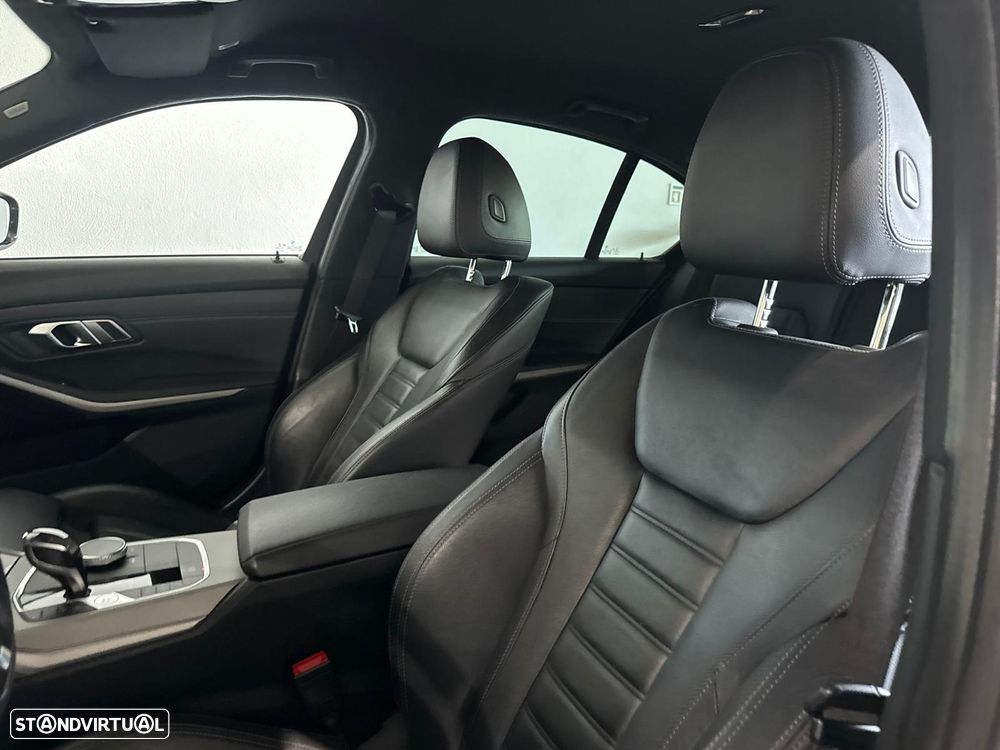 BMW 330 e Pack M Auto - 12