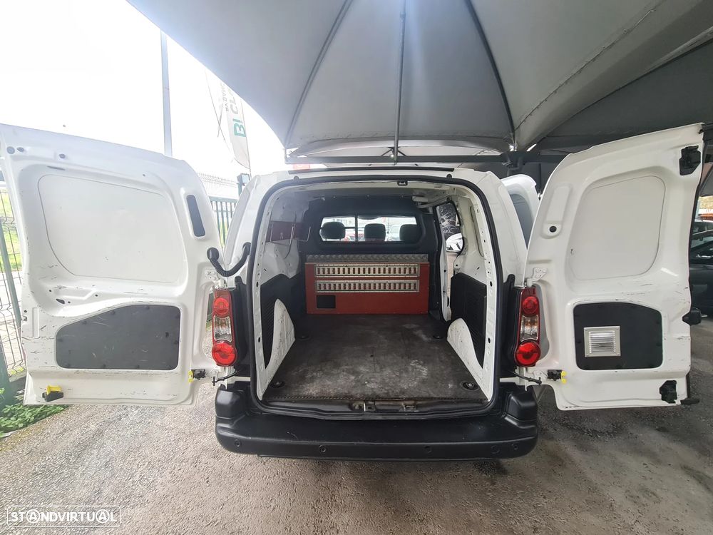 Citroën BERLINGO 1.6Hdi 100CV * 3lug/ GPS/Ac/ c/IVA dedutível * - 12