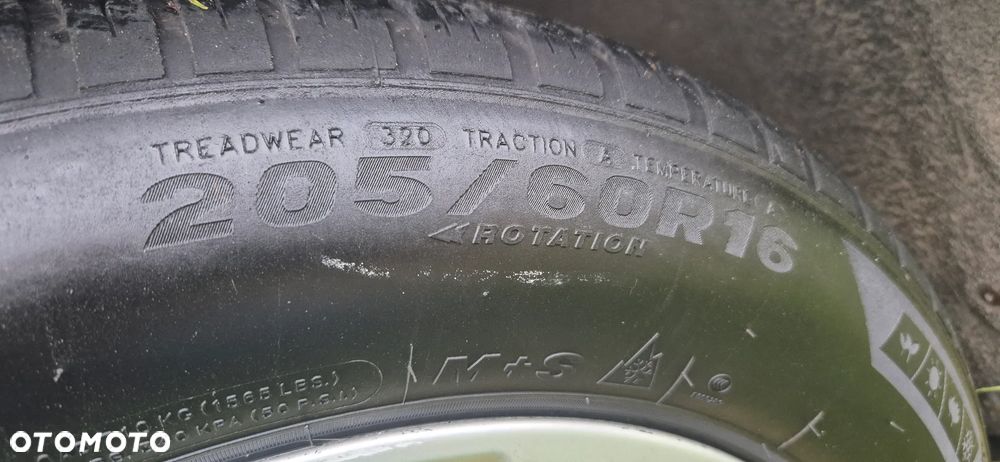 Audi A4 Limousine - 22