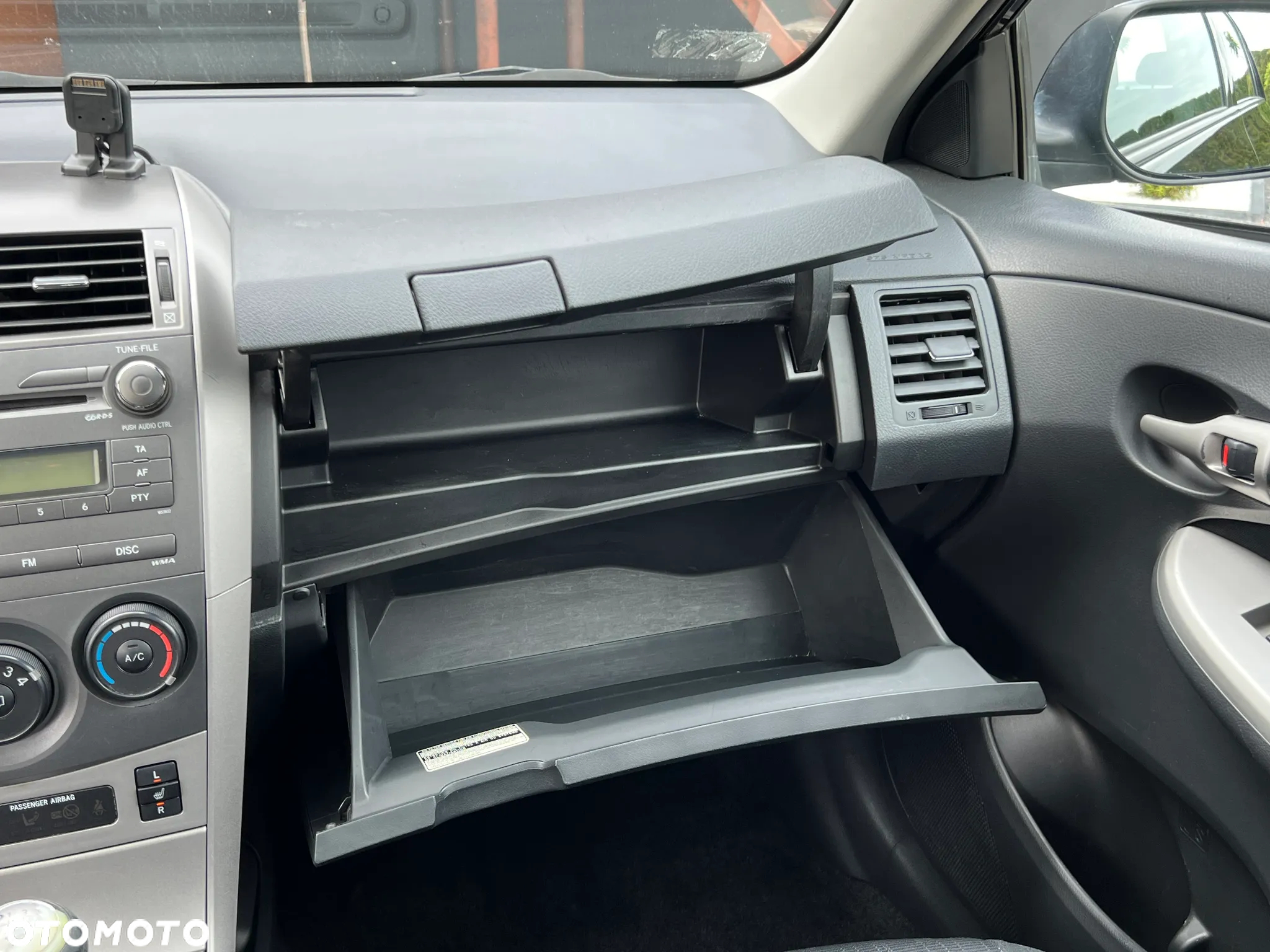 Toyota Corolla - 14