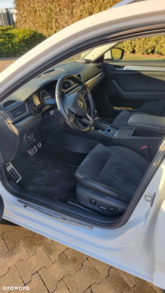 Skoda Superb 2.0 TDI 4x4 DSG Ambition - 18