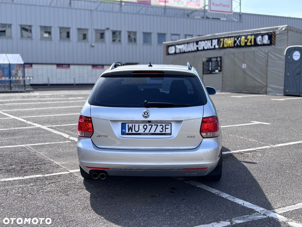 Volkswagen Jetta - 9