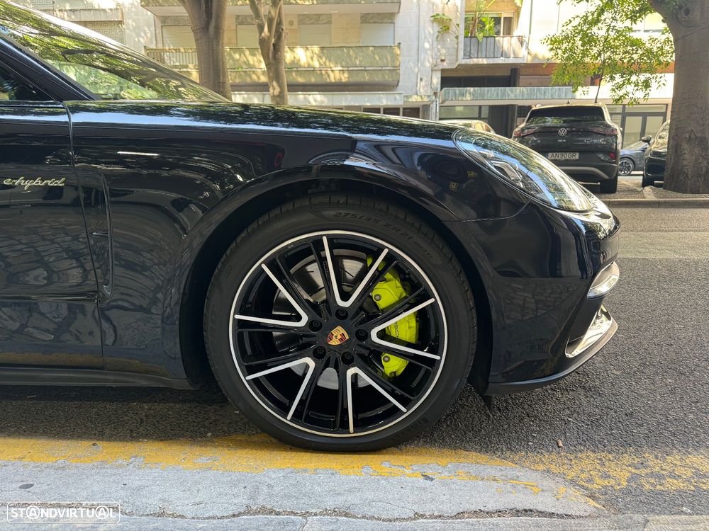 Porsche Panamera 4 E-Hybrid - 7