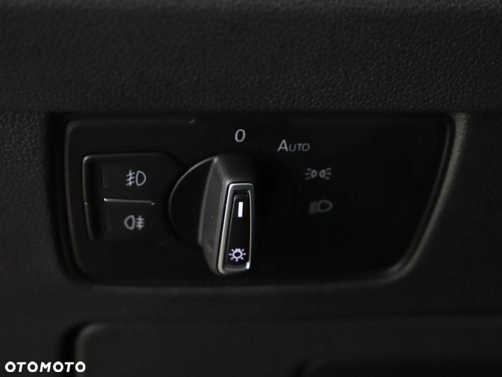 Volkswagen Passat Alltrack - 21