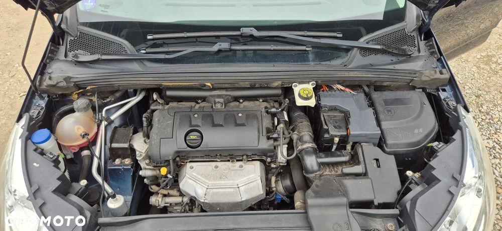 Citroën C4 VTi 120 Exclusive - 13