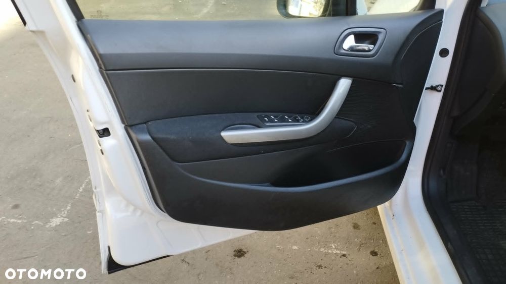 Peugeot 308 1.6 Premium - 14