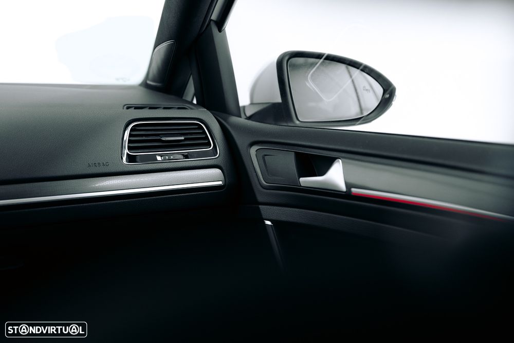 VW Golf 2.0 TSi GTi DSG Performance - 19