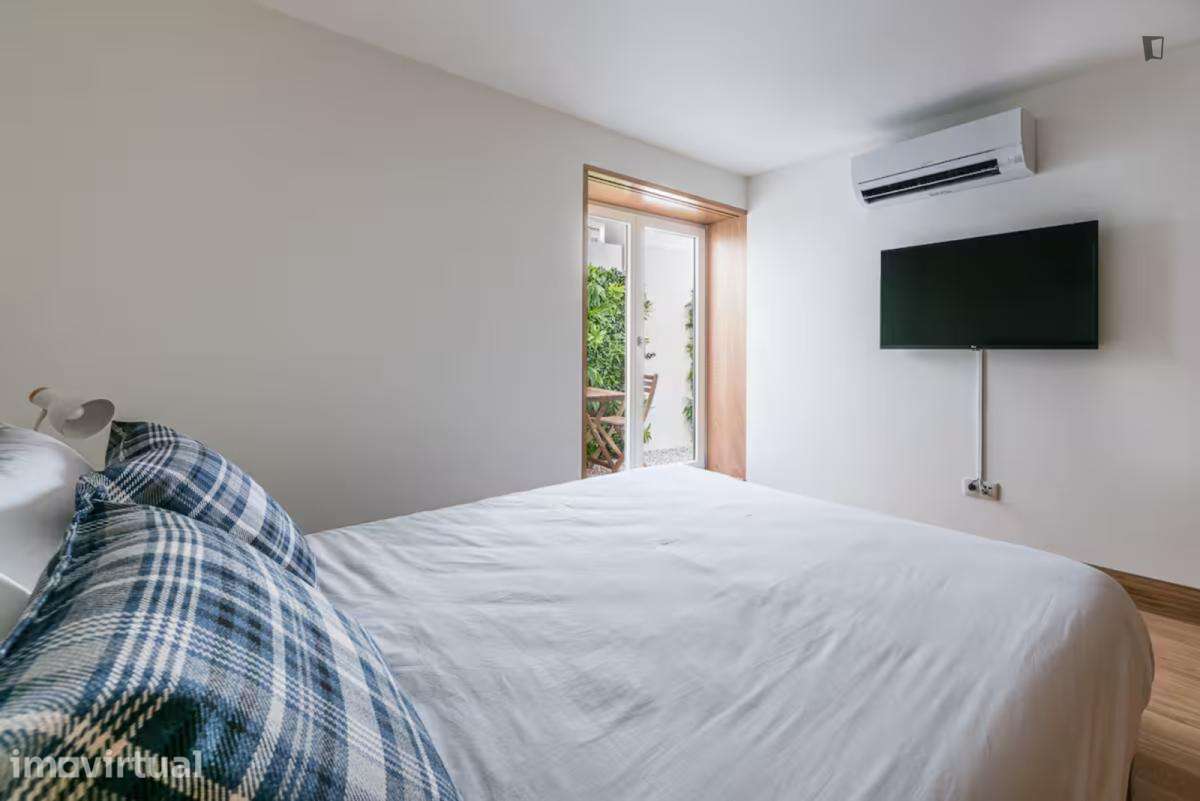 Apartamento com 1 quartos - localizado em Santo Ildefonso Porto - Grande imagem: 5/17