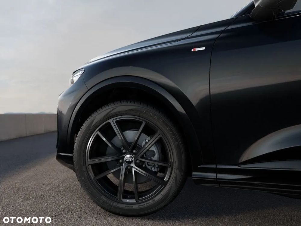 Audi Q5 Sportback - 6