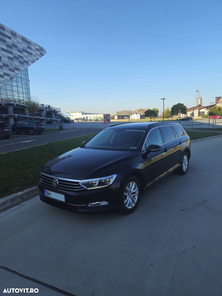 Volkswagen Passat Variant 2.0 TDI DSG Comfortline - 2