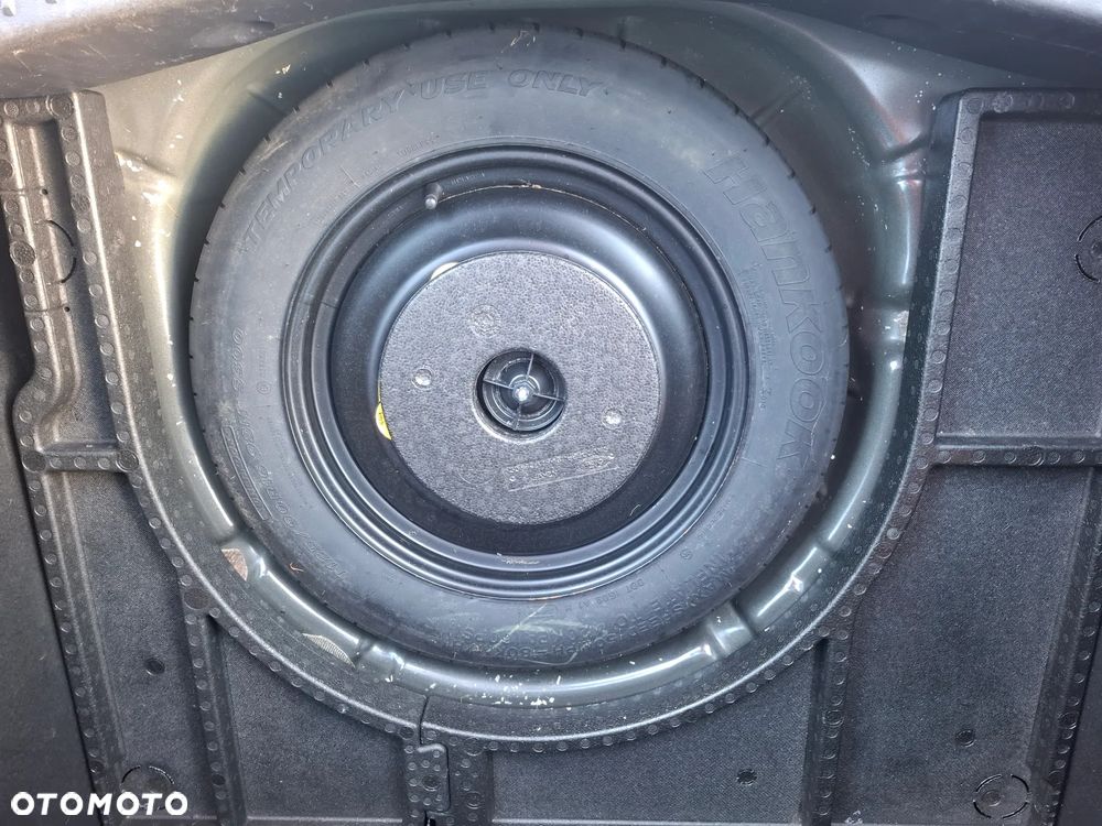 Ford Focus 1.5 EcoBlue Start-Stopp-System TITANIUM - 22