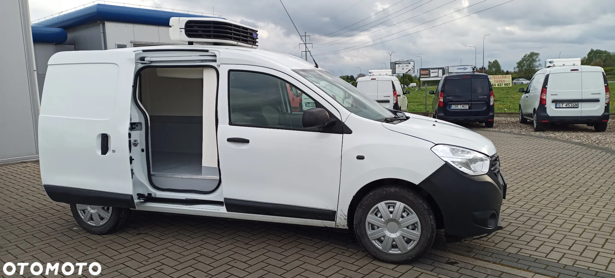 Dacia Dokker L2 Maxi Nowa Izoterma Chłodnia Mroźnia 2 x drzwi boczne Carrier 220V Lpg PL - 8