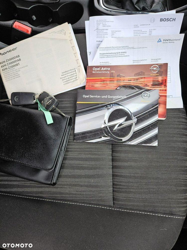Opel Astra - 20