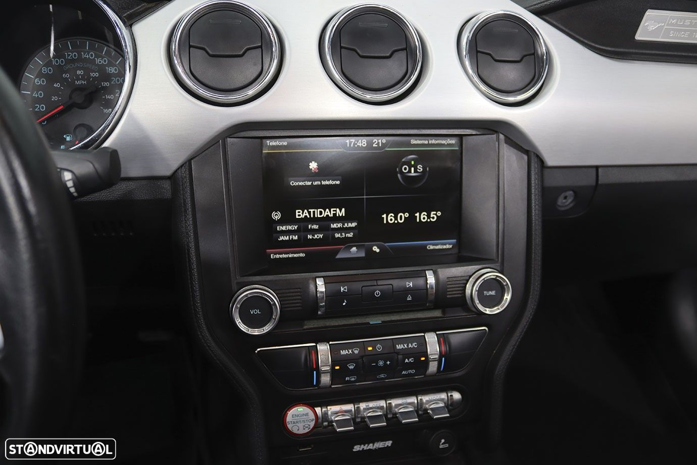 Ford Mustang - 7