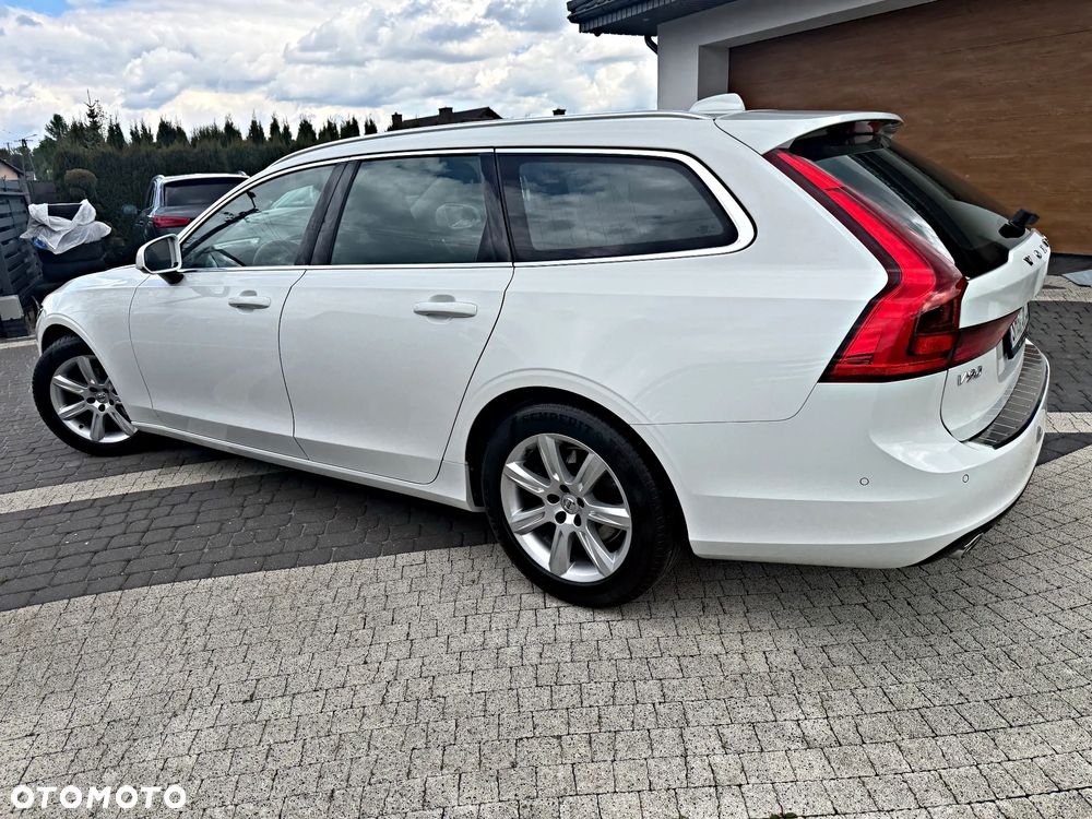 Volvo V90 D4 Geartronic Momentum - 11