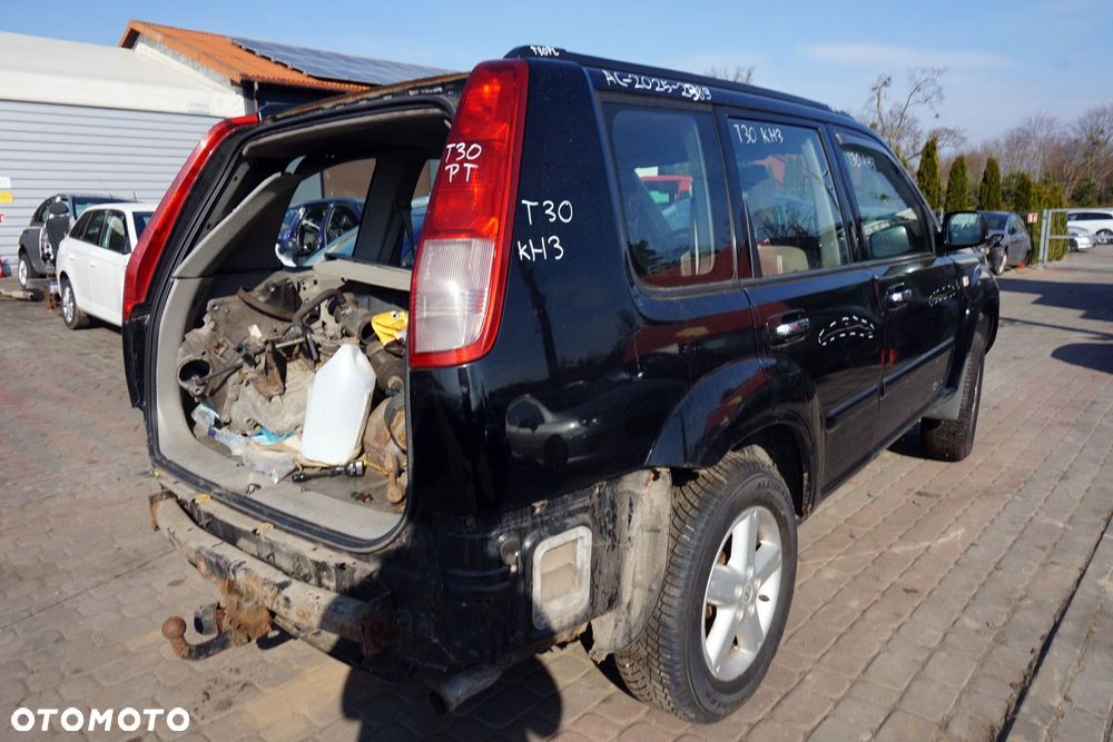 NISSAN X-TRAIL T30 I 2006 KH3 2.0 16V QR20DE 140KM 2WD MT5 CZARNY na części - 5