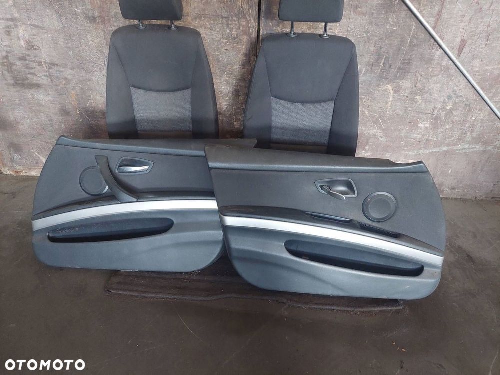 KOMPLET FOTELI FOTELE LEWY PRAWY PRZÓD + KANAPA TYŁ + BOCZKI BMW E90 - 7