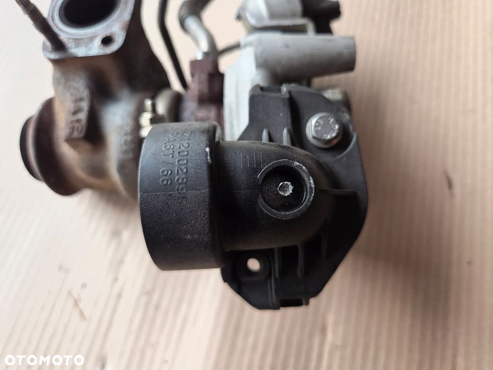 Turbosprężarka turbina 1.5 BLUEHDI  Citroen Peugeot - 3
