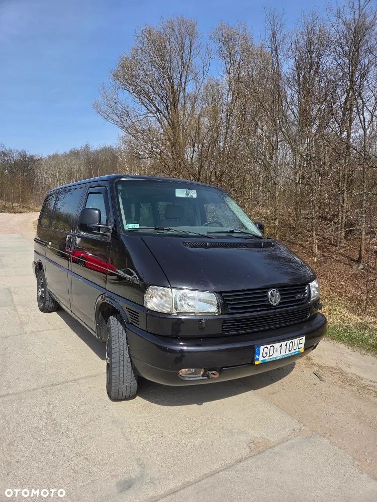 Volkswagen Multivan - 2