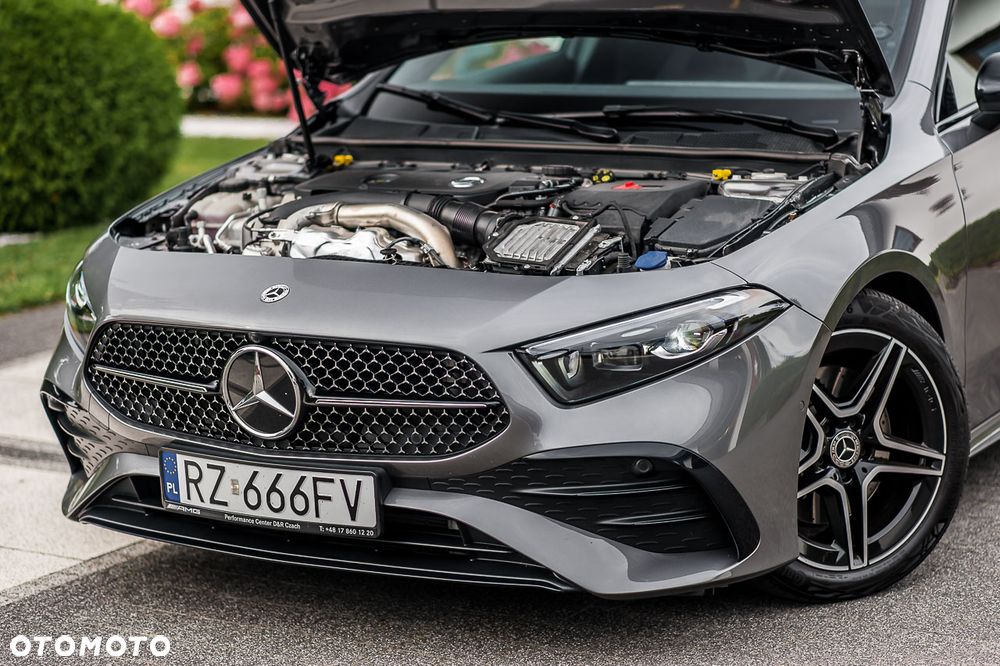 Mercedes-Benz Klasa A 220 4-Matic AMG Line 8G-DCT - 28