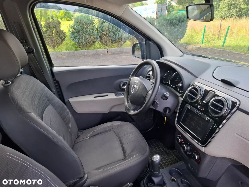 Dacia Lodgy - 30