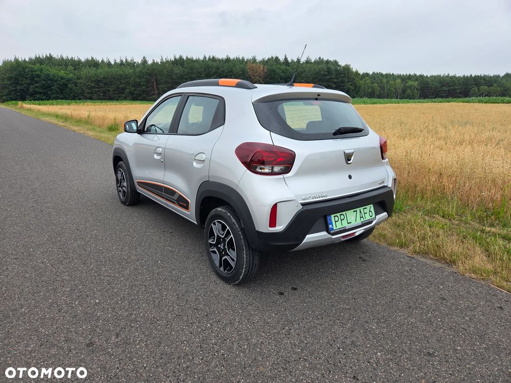 Dacia Spring - 4