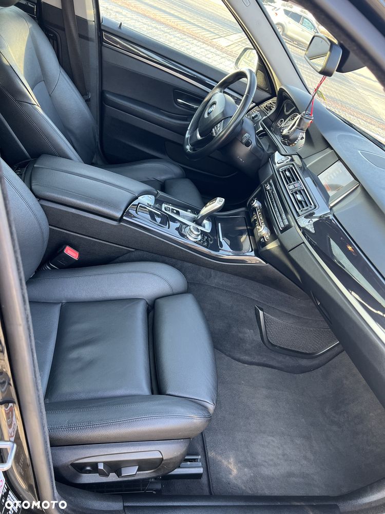 BMW Seria 5 520d - 17