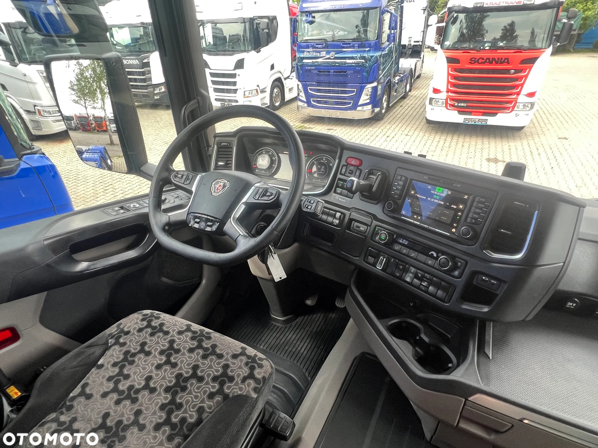 Scania R500 2020 cała na poduszce z hydrauliką z Niemiec kontrakt serwisowy ASO - 14